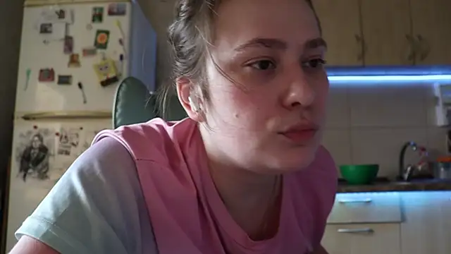 BettyRussian online show from June 25, 5:12 am