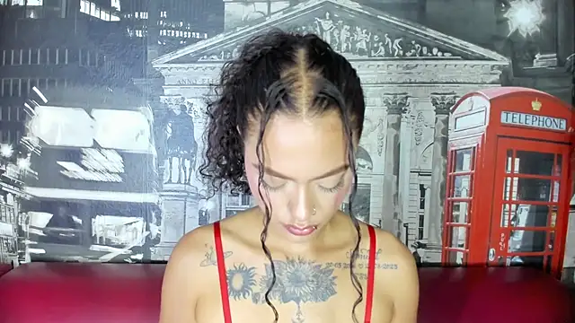 Caroline420  online show from June 24, 2:38 pm