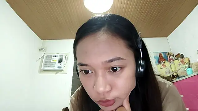 VincenzaHertler online show from April 26, 12:14 pm