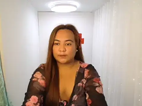 Czarinna online show from April 29, 4:33 pm