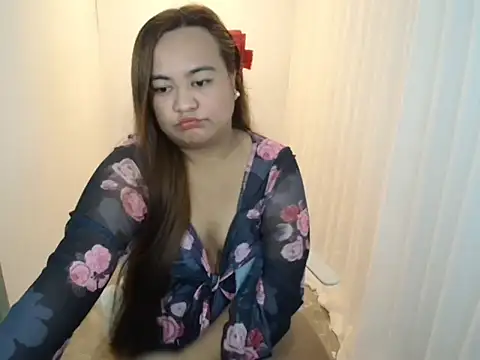 Czarinna online show from May 1, 4:44 pm