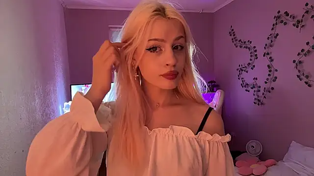 milimoon online show from May 31, 3:41 pm