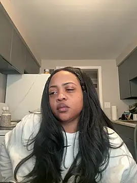 richierichelle online show from May 21, 2:13 pm