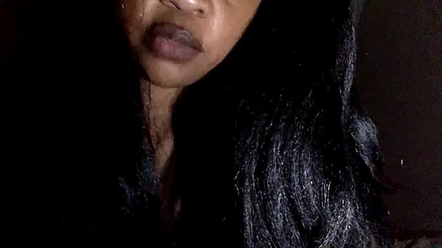 richierichelle online show from May 23, 4:29 am