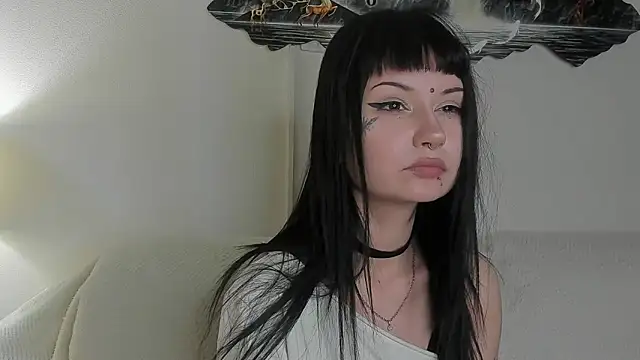 Ryleen 1 online show from April 28, 7:46 am
