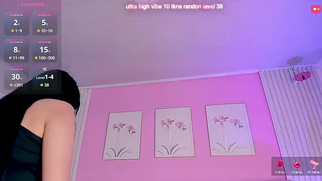 Ariana west  online show from April 29, 12:42 pm