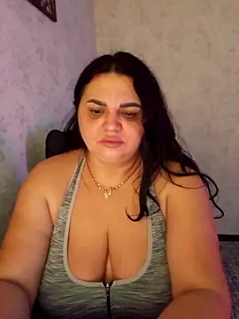 Snapshot of -CUTE-EVVIL- chatting on May 21, 8:16 pm -CUTE-EVVIL- online show from May 21, 8:16 pm