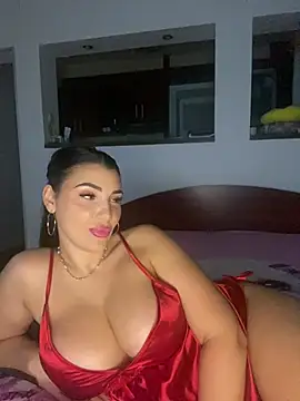 Snapshot of AylaSparkk chatting on August 2, 9:24 pm AylaSparkk online show from August 2, 9:24 pm