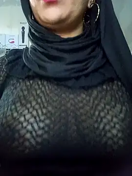 nadia  abaud online show from December 24, 5:49 am