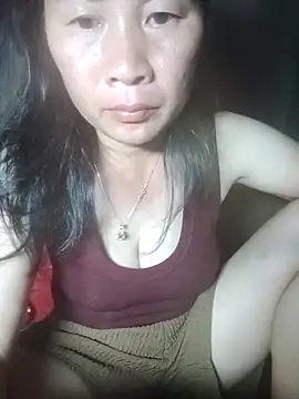 Snapshot of Lella_01 chatting on June 20, 1:14 pm Lella 01 online show from June 20, 1:14 pm