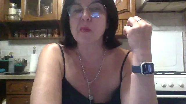 Fiona06 online show from May 18, 7:09 pm