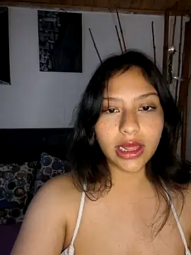 vaioletpoet online show from May 2, 10:26 pm