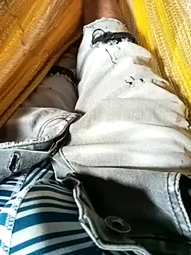 chicolargo17 online show from July 18, 2:21 pm