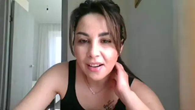 AlisXLovesss  online show from May 3, 1:50 pm