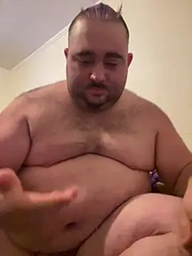 Snapshot of ZackVick25 chatting on July 9, 8:24 pm ZackVick25 online show from July 9, 8:24 pm