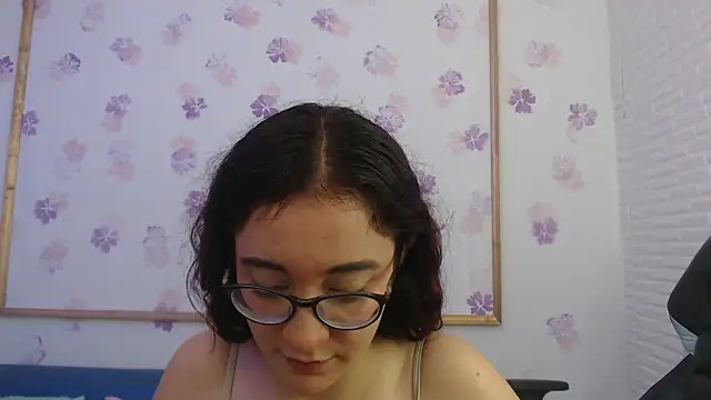 Karol prescot online show from May 3, 1:28 pm
