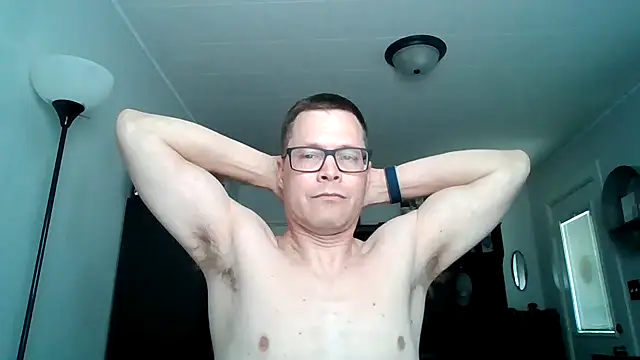 dadbod847364 online show from May 11, 7:55 pm