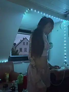 Lina-420 online show from May 31, 7:48 pm
