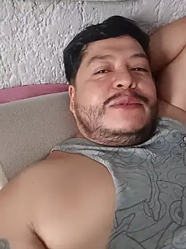 alexgdl42 online show from July 23, 4:49 pm