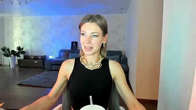 miababemi09 online show from July 8, 4:28 am