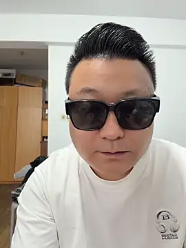 langzi-888 online show from June 6, 7:57 am