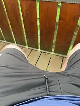 horny-bear89 online show from May 3, 5:52 pm