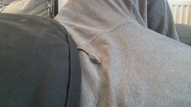 horny-bear89 online show from May 14, 5:42 pm