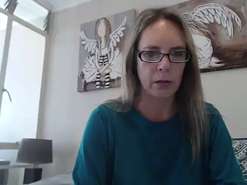 blondiesin50 online show from May 8, 9:03 am