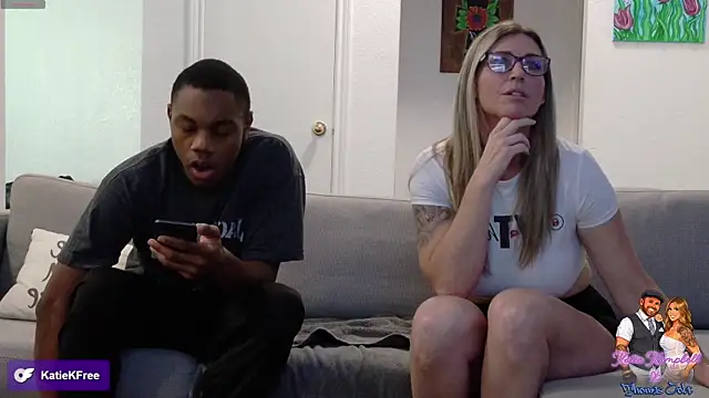 KatieKampbell online show from July 12, 5:15 pm