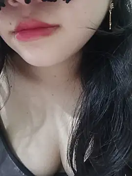 silkyhairs online show from June 16, 6:49 am