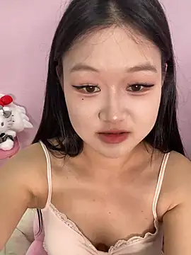 sweetld-02 online show from May 4, 1:07 pm