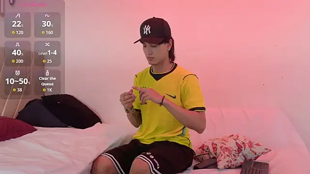 sweetauracouple online show from June 3, 12:08 pm