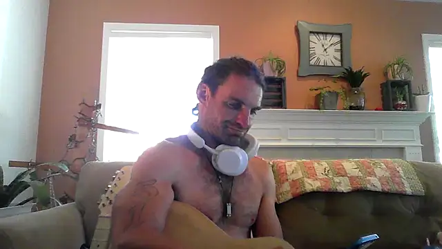 Snapshot of yourpersonalpeer1 chatting on July 29, 6:06 pm yourpersonalpeer1 online show from July 29, 6:06 pm