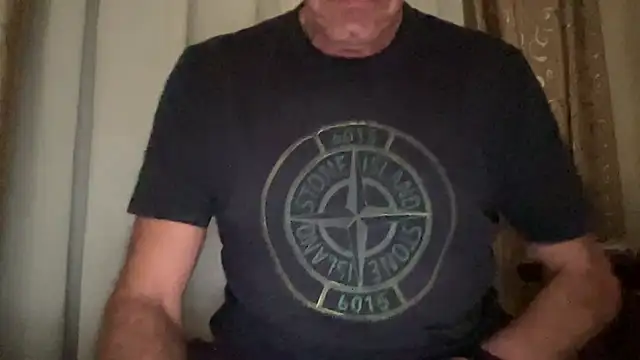henrybull007 online show from June 6, 12:21 pm
