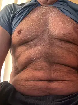 henrybull007 online show from June 17, 6:49 am