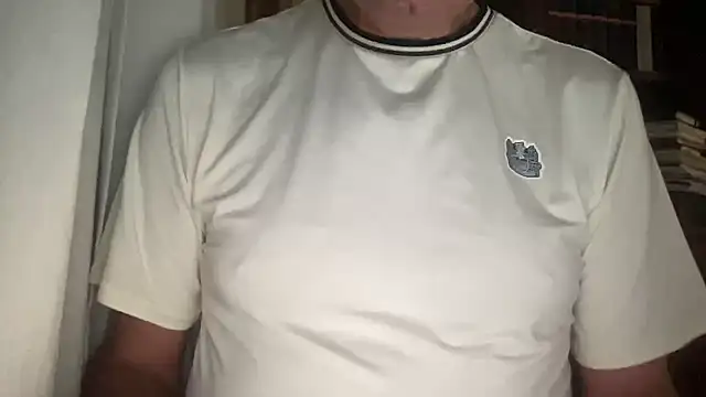 henrybull007 online show from July 28, 2:24 pm