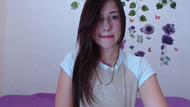 GirlAngell17 online show from May 5, 12:51 am