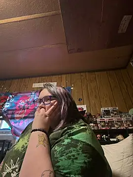 purelydivine online show from May 15, 10:28 pm