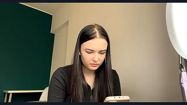 AmbientInvalid online show from April 28, 1:05 pm