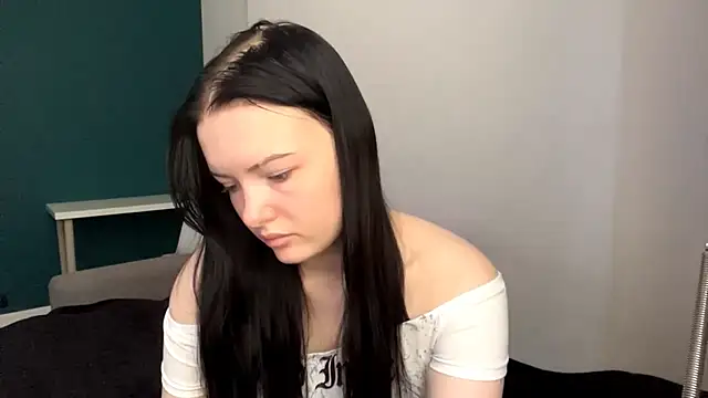 AmbientInvalid online show from June 20, 9:56 am