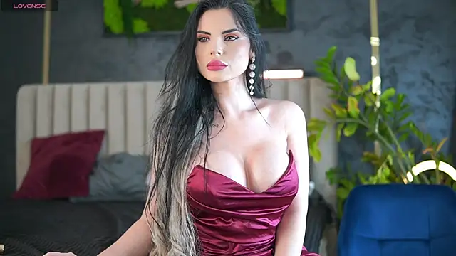 CharmingChrisss online show from May 16, 8:07 pm
