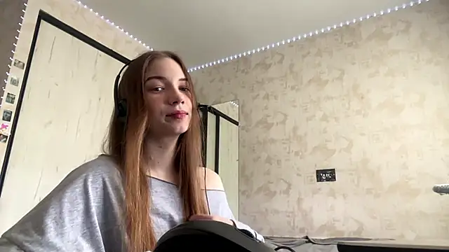 Sonya Solnarima online show from April 30, 11:27 am