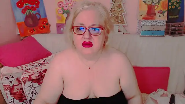 Snapshot of Maturelove_xxx chatting on July 3, 7:20 pm Maturelove xxx online show from July 3, 7:20 pm