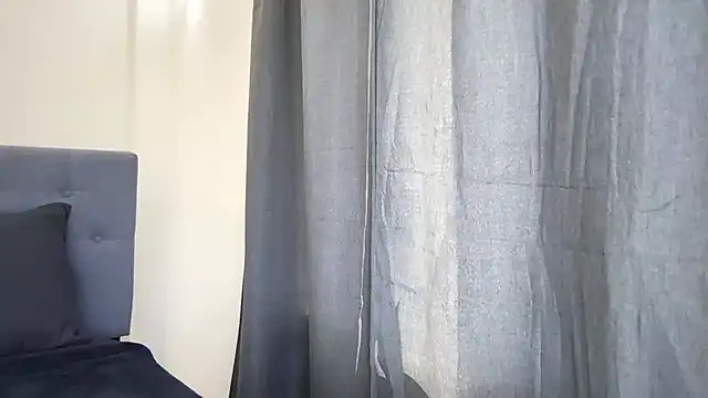 emma marchetti online show from May 1, 11:48 am