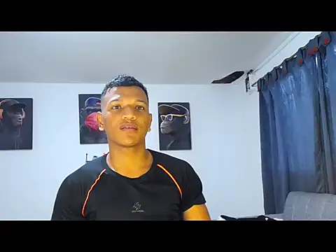 Ian Arcia online show from June 5, 10:04 pm