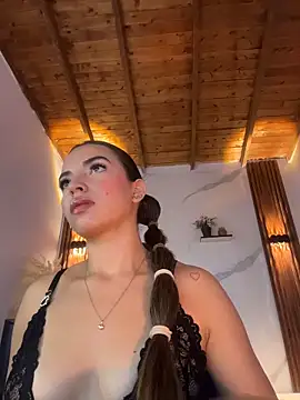 catalina lafer online show from May 21, 12:56 pm