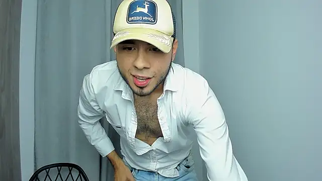 nick brulette17 online show from May 15, 5:14 am