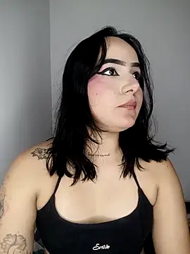 Snapshot of lucyparker_28 chatting on May 13, 3:59 am lucyparker 28 online show from May 13, 3:59 am