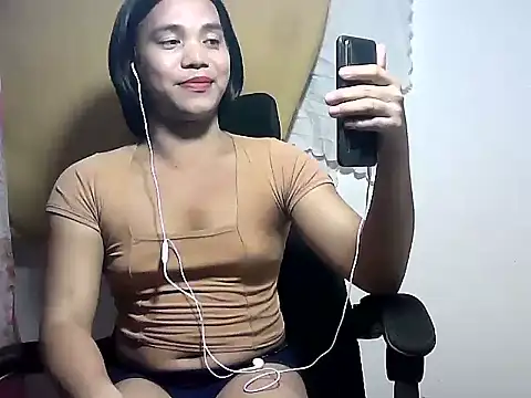 bj l0ve online show from August 6, 1:46 pm
