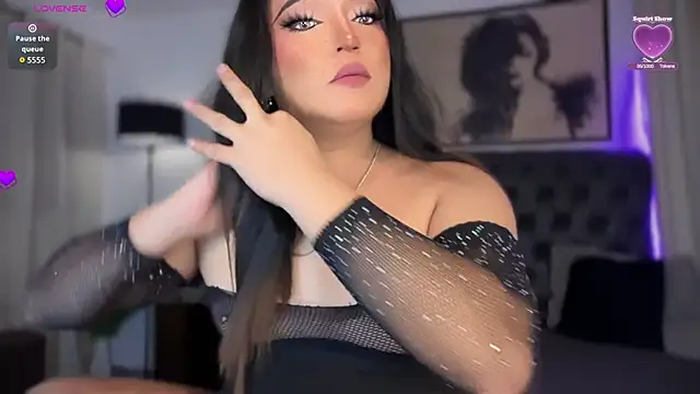 Sensual Ekang online show from June 13, 7:01 pm